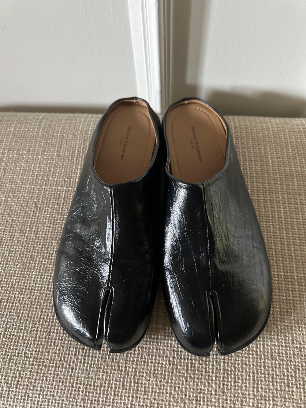 Maison Nakamoto Black Tabi Leather Slip-On Loafers